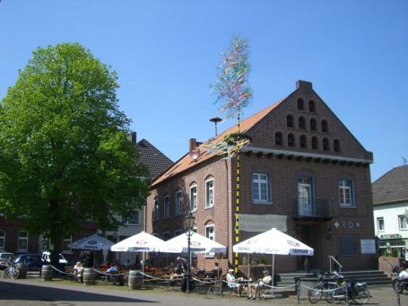 Gangelt : Markt, Altes Rathaus